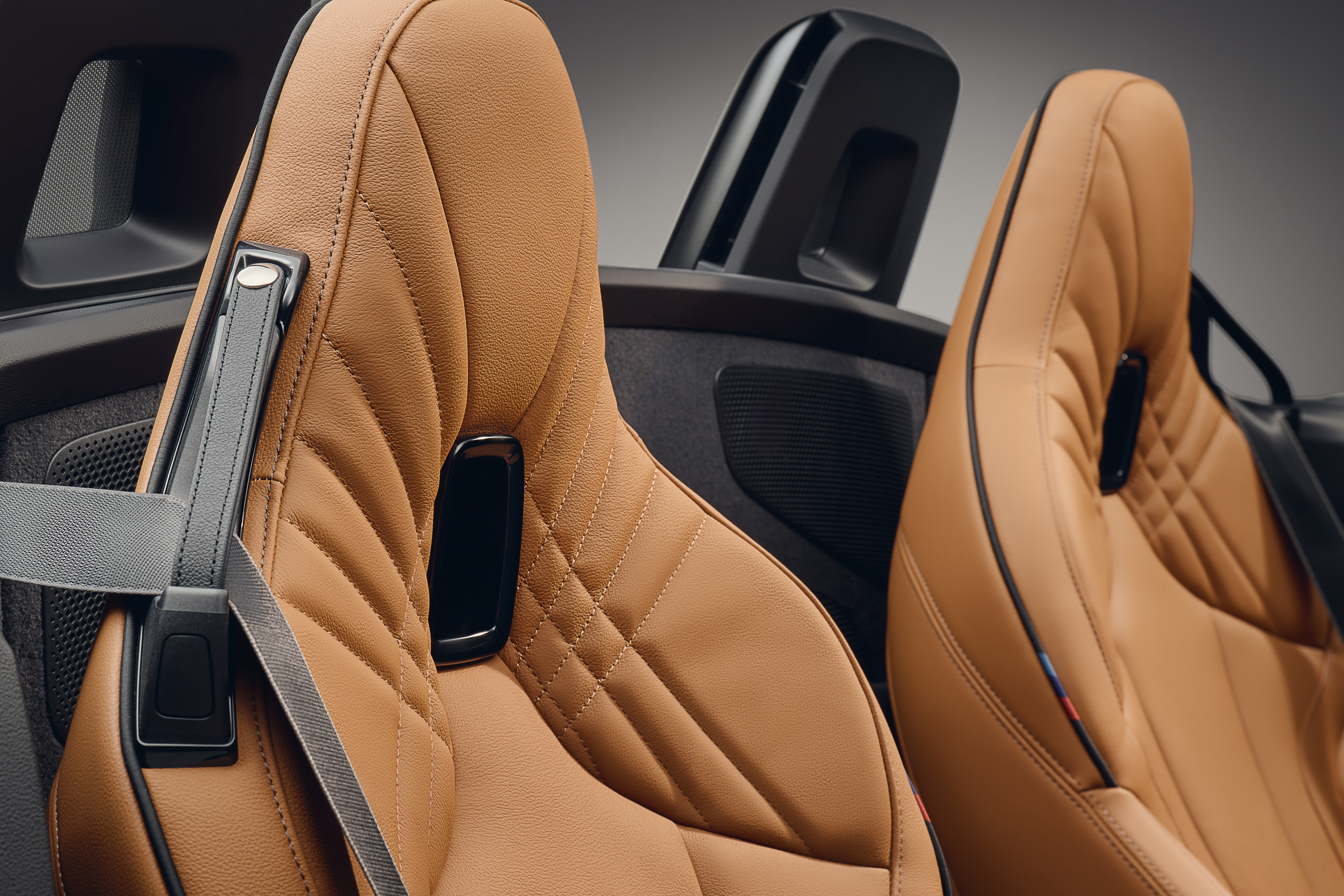 The BMW Z4 M40i with manual gearbox – Interior (01/2024).